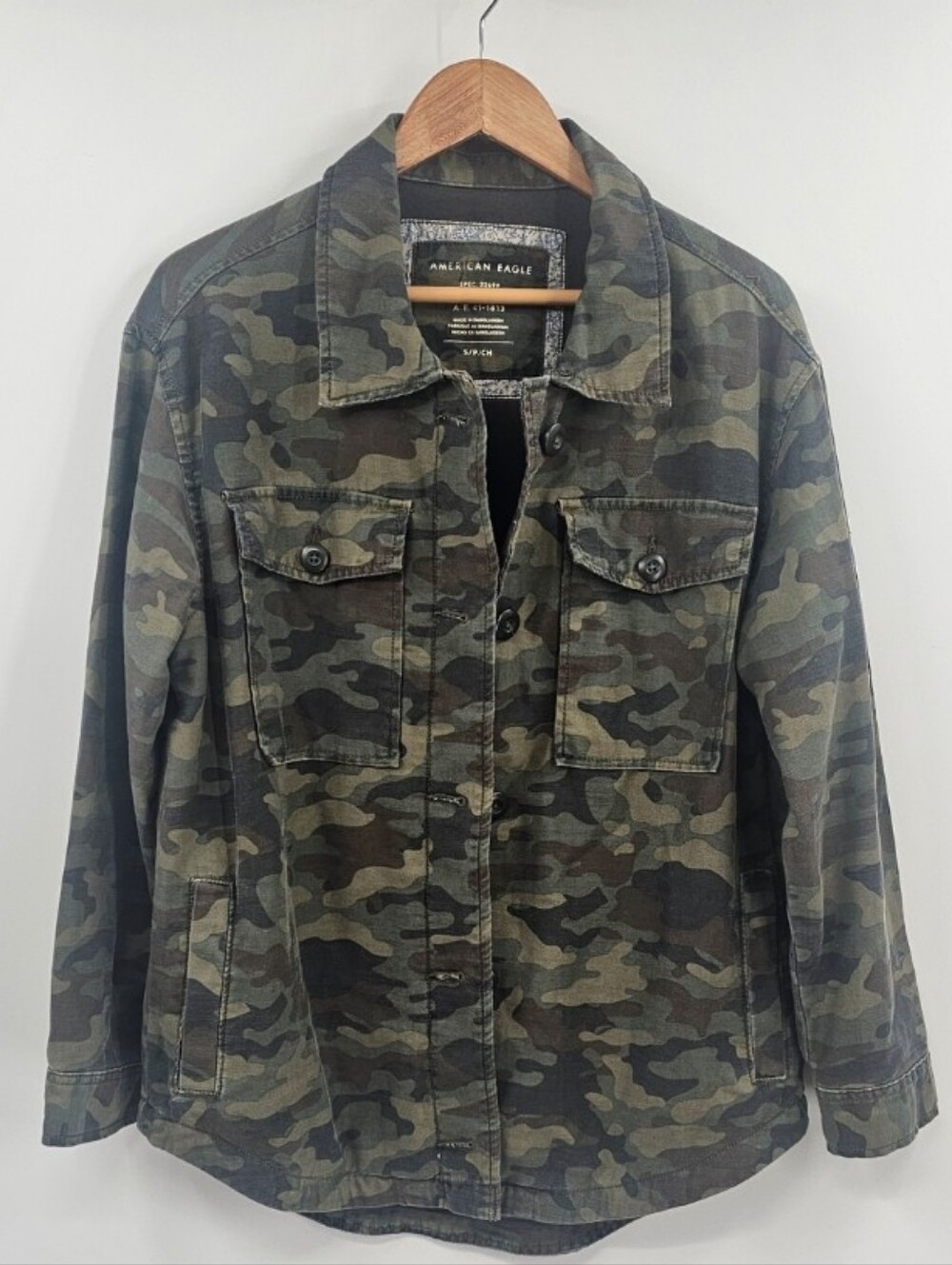 American Eagle Green Camo Shacket Size Small